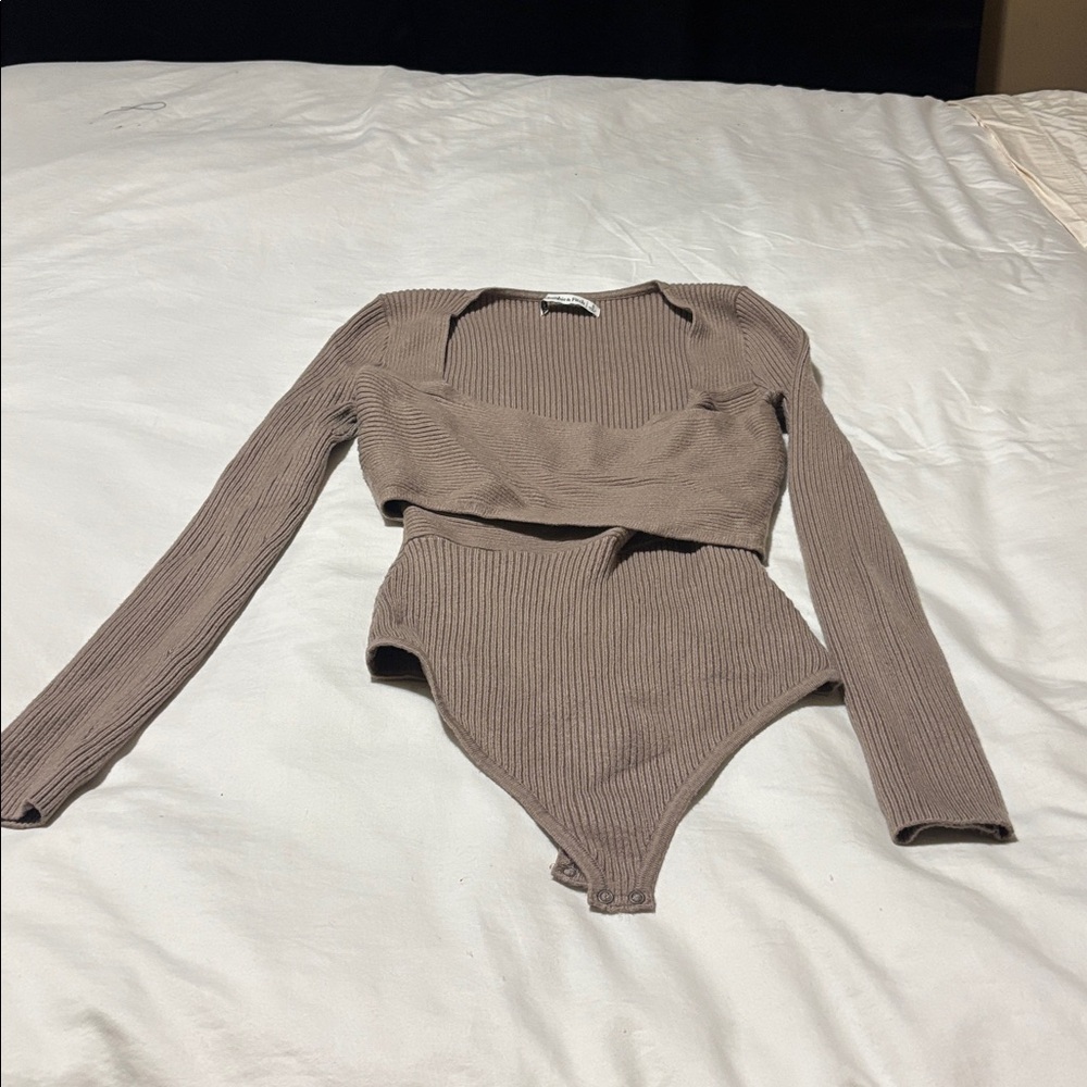 Abercrombie & Fitch Taupe Ribbed Top